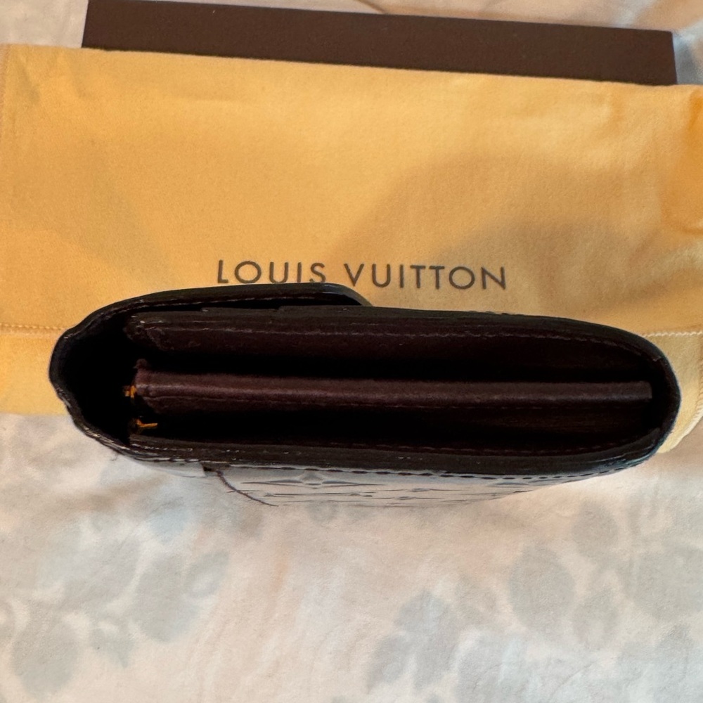LV Patent Leather Vernis Amarante Sarah Long Wallet with Box and Dust Bag - Picture 6 of 13
